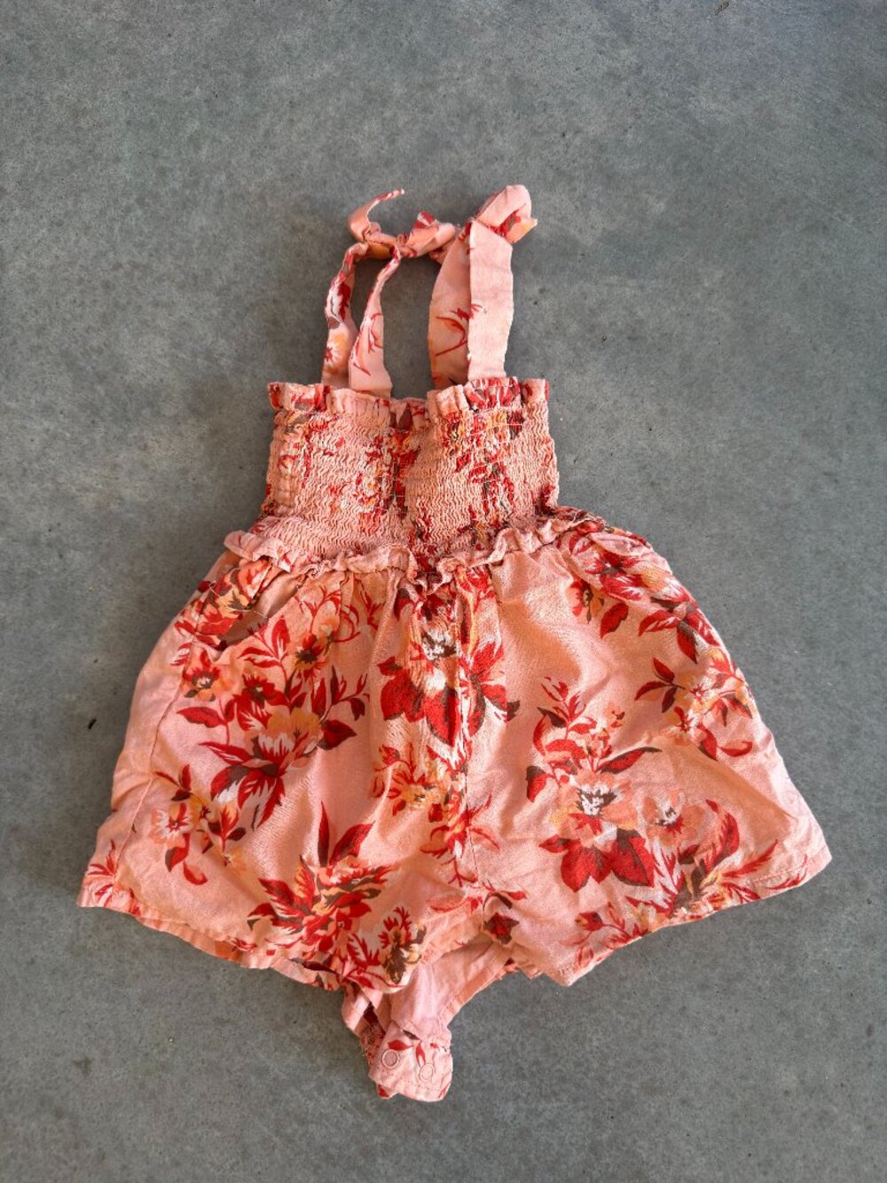 Janie and Jack Baby Girl Smocked Floral Romper 12-18M Peach Tie Straps